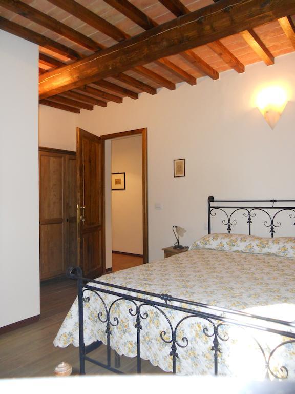 Podere Pian Dei Gelsi Volterra Szoba fotó
